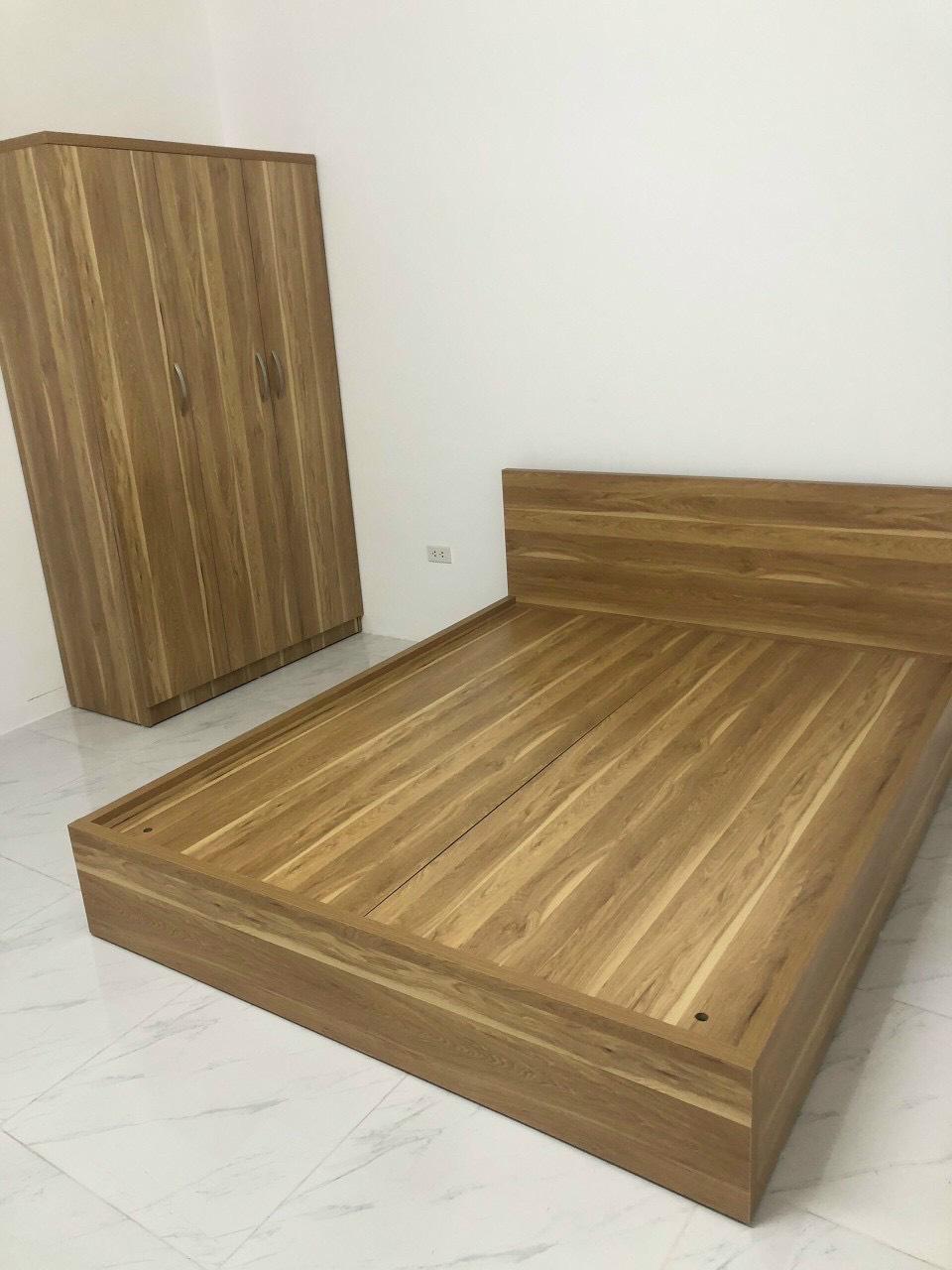 Tủ quần áo 3 cánh gỗ mdf kích thước rộng 1m2 x cao 2m giá 2,5 tr - Ảnh 2